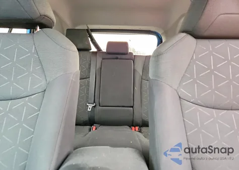 2021 Toyota Rav4 Xle z USA, uszkodzony, nr VIN 2T3P1RFV5MW214454